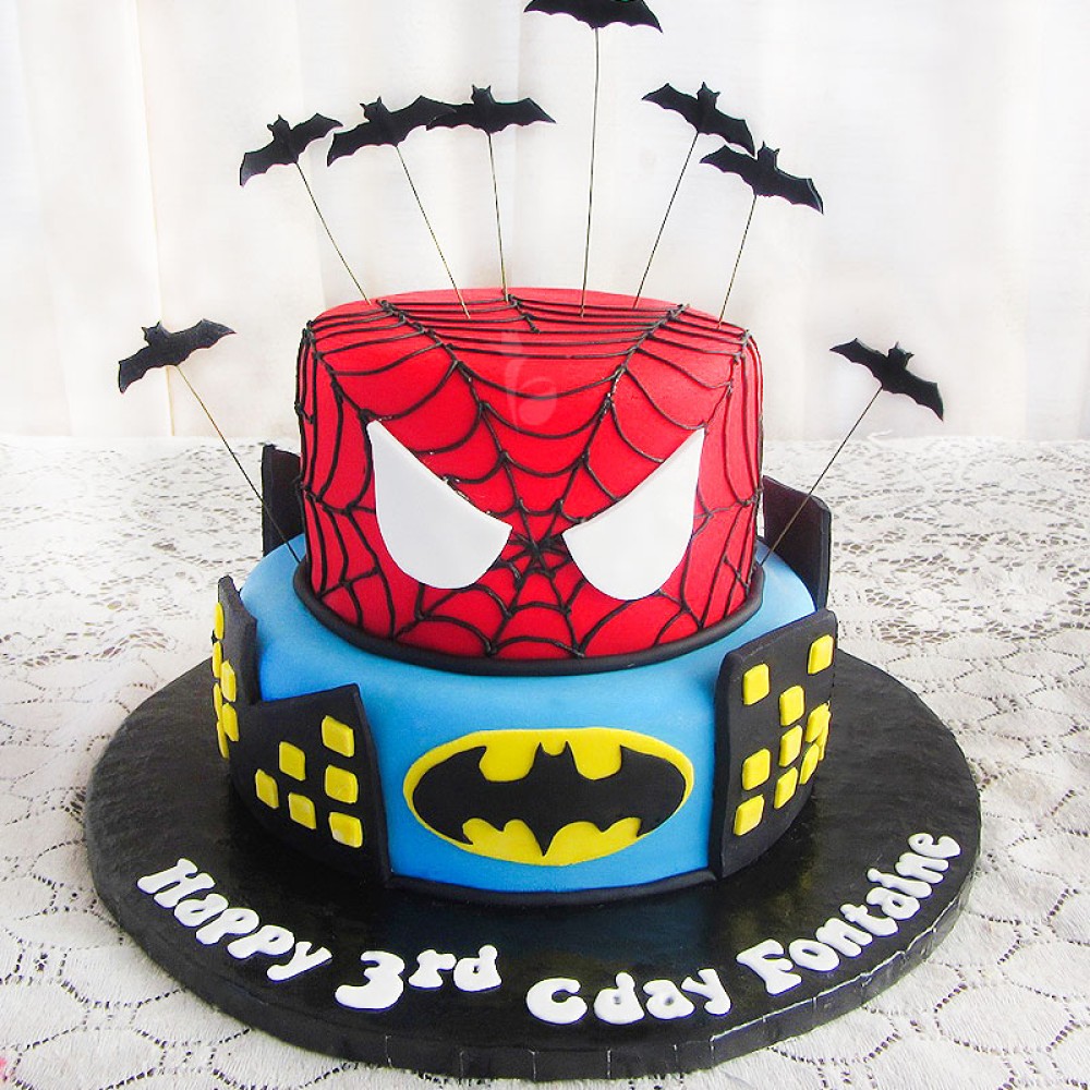 Batman Fondant Cake | Winni.in